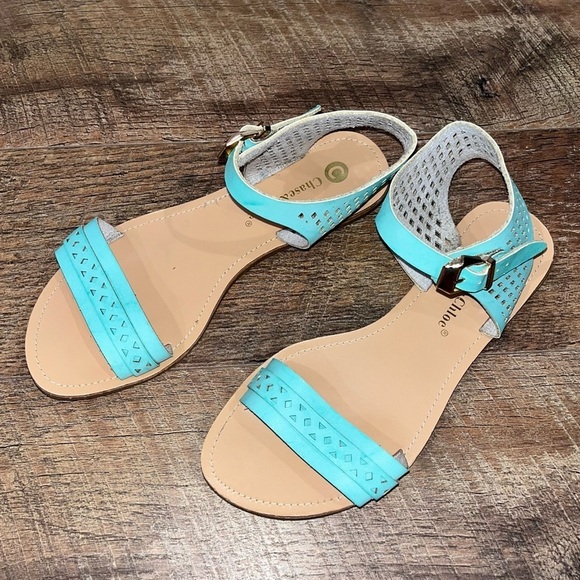 ModCloth x Chase & Chloe Aqua Sandals - Picture 6 of 15